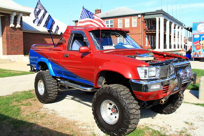 Show-N-Shine at the O'Reilly Auto Parts 4-Wheel Jamboree Nationals at the Indiana State Fairgrounds
