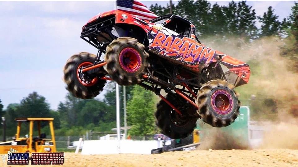 Mega Truck Indy: Babamm Mega Truck Indy: Babamm