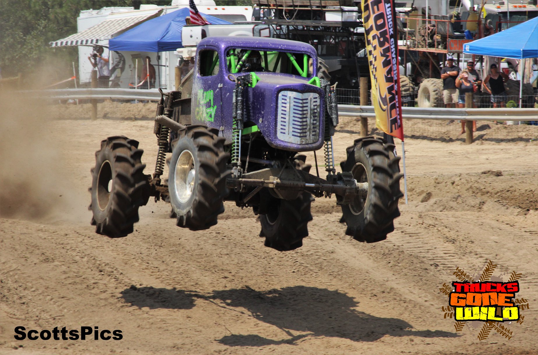 Mega Truck Indy : Plum Crazy Mega Truck Indy : Plum Crazy